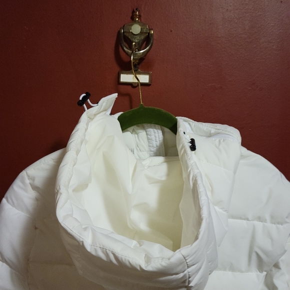 Calvin Klein Infinite Stretch White Jacket Size PXL - Picture 13 of 16